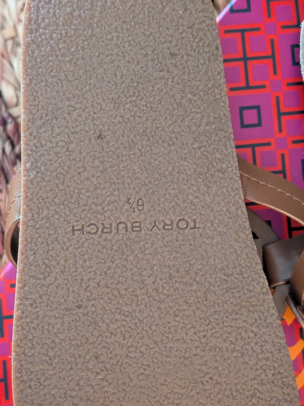 Tory Burch Tan Miller Leather Logo Thong Sandals - Picture 7 of 7